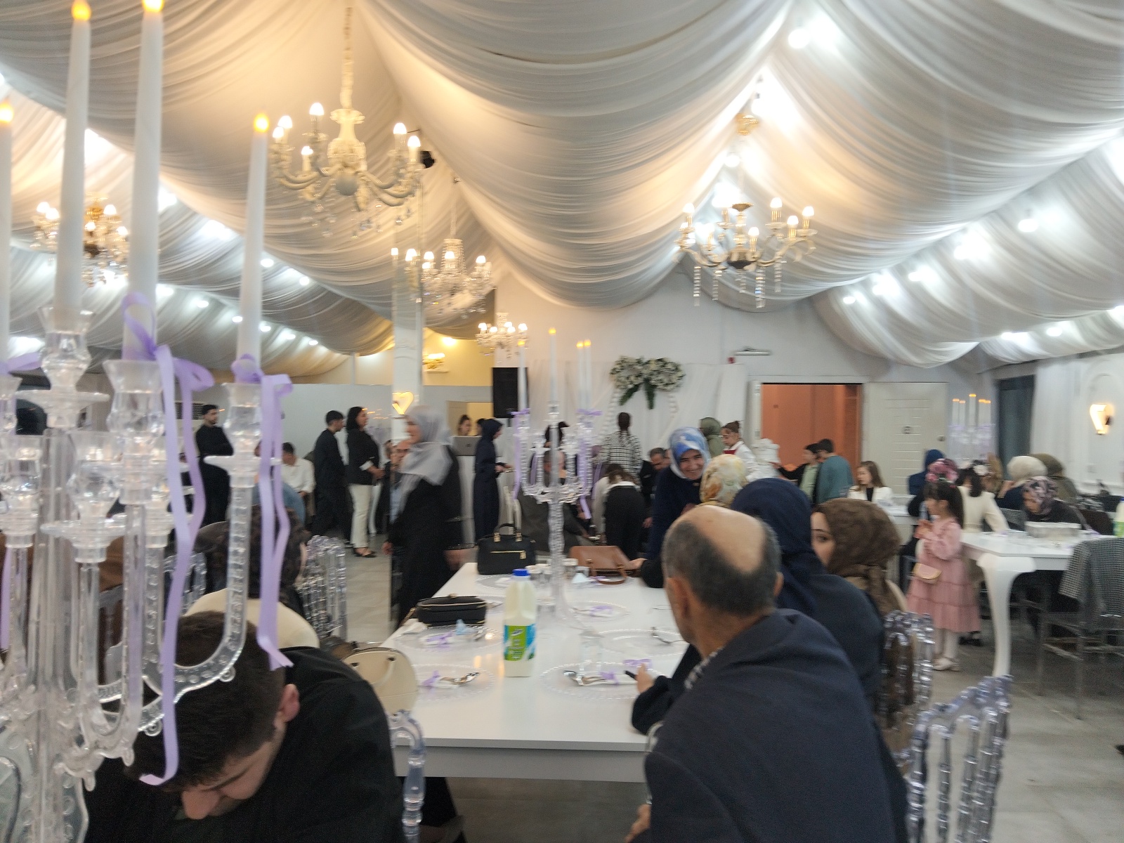 AŞKA DAVET