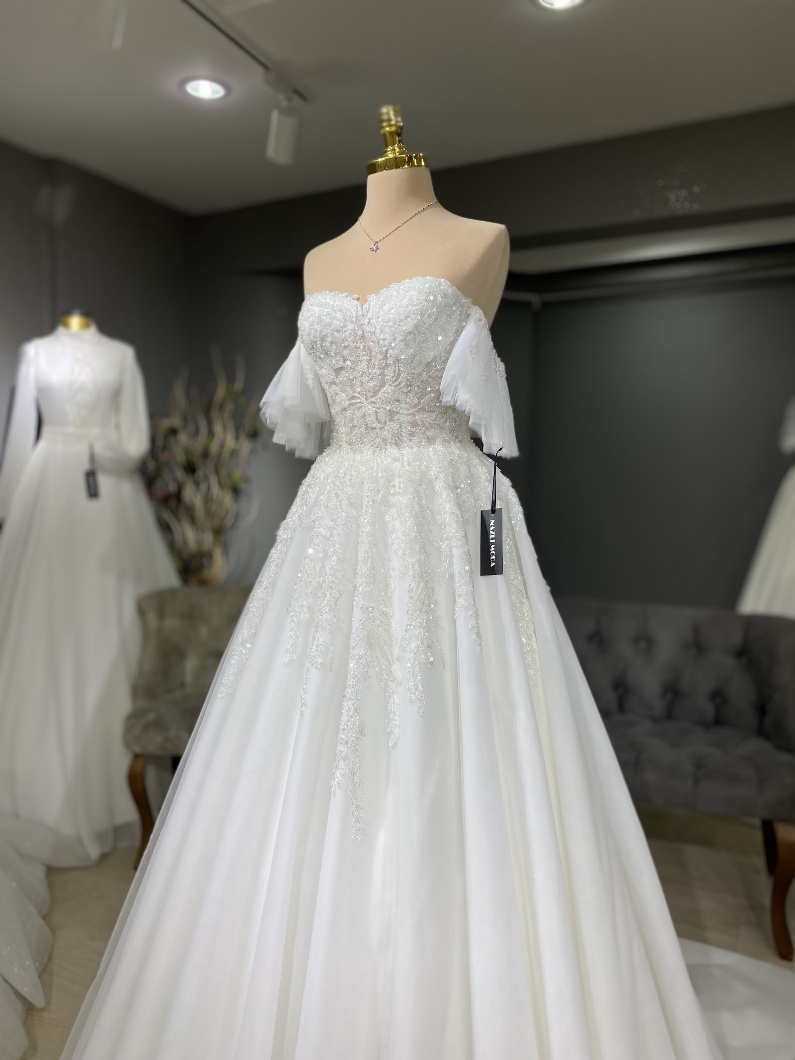 Nazlı Moda