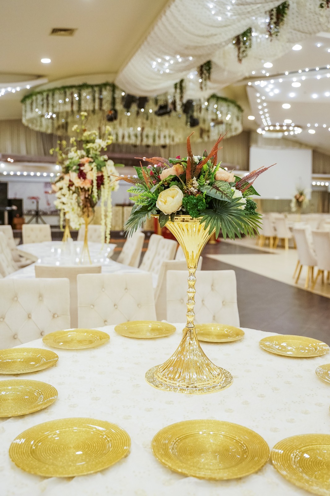 Salon Karlıtepe / Düğün - Davet - Nikah ve Kına Organizasyonu