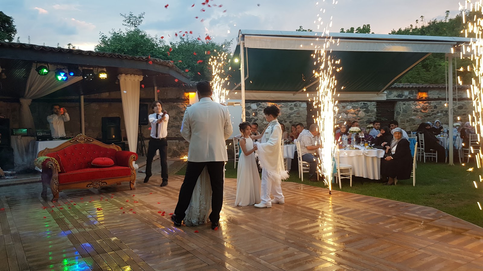 Scops Bey Konağı