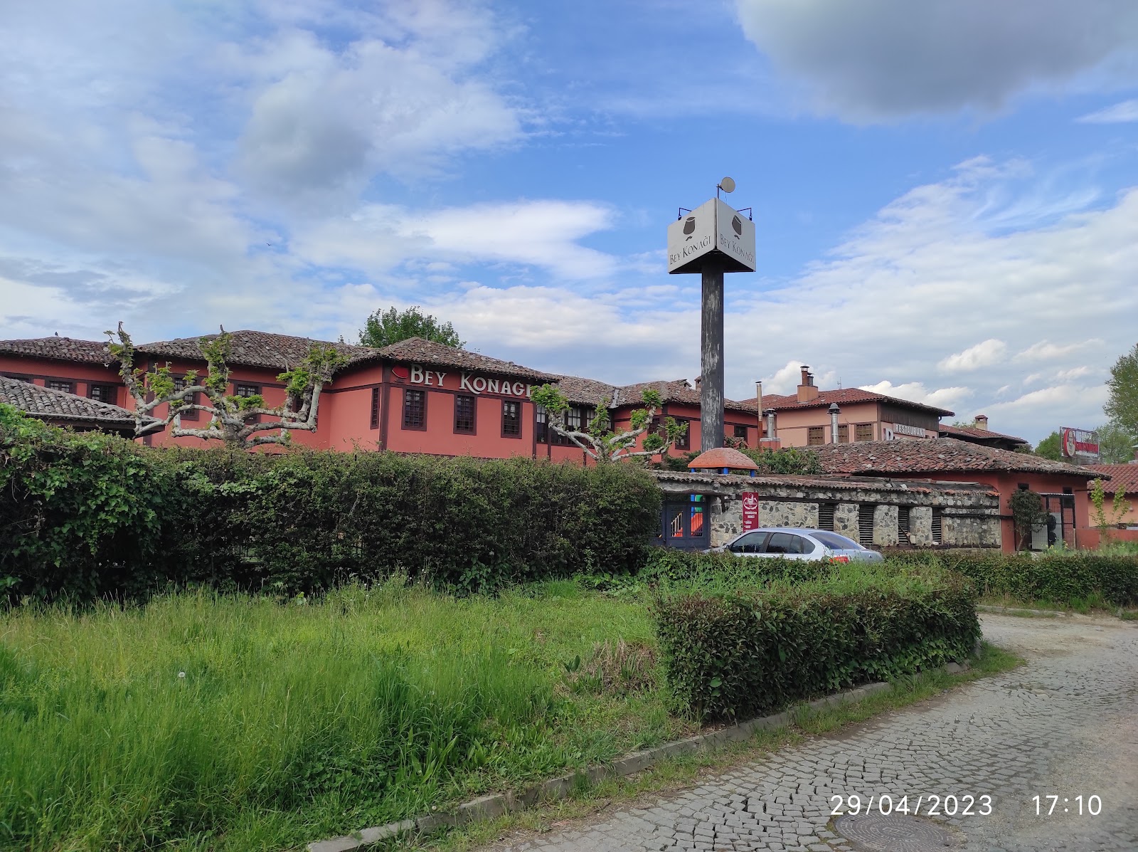 Scops Bey Konağı
